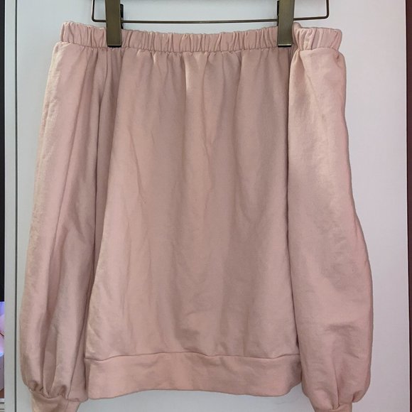 Over-The-Shoulder Sweater || Light Pink - Picture 2 of 7
